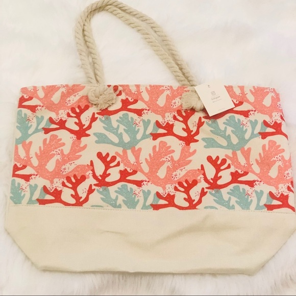 Large Coral Tote - Picture 2 of 6